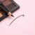 Eyeliner w pisaku – jak uzyskać perfekcyjne kreski krok po kroku?